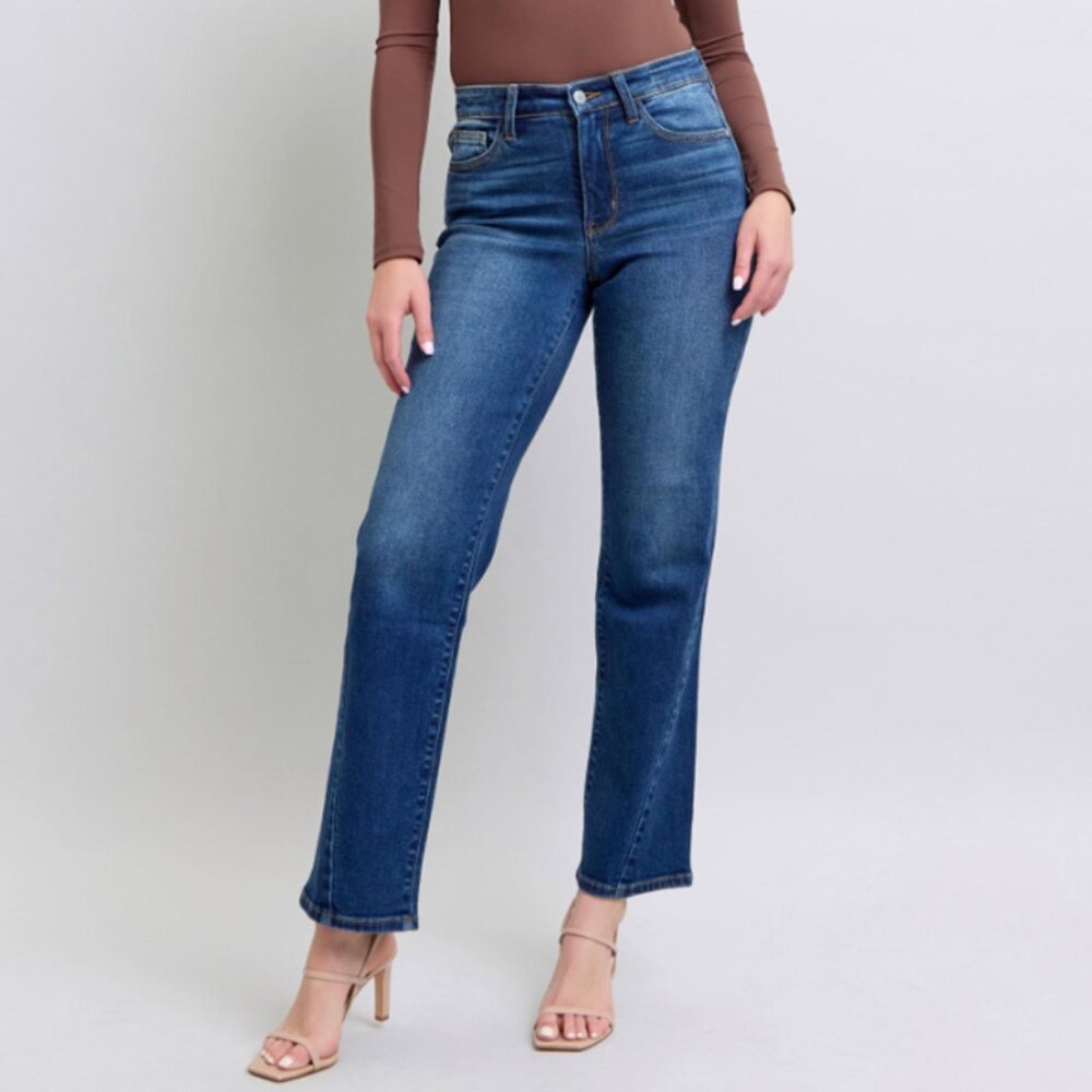 Judy Blue Classic Straight Leg Jeans in Deep Blue Wash